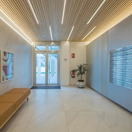Sea Views Luxury House - Infinite Pool - Parking *